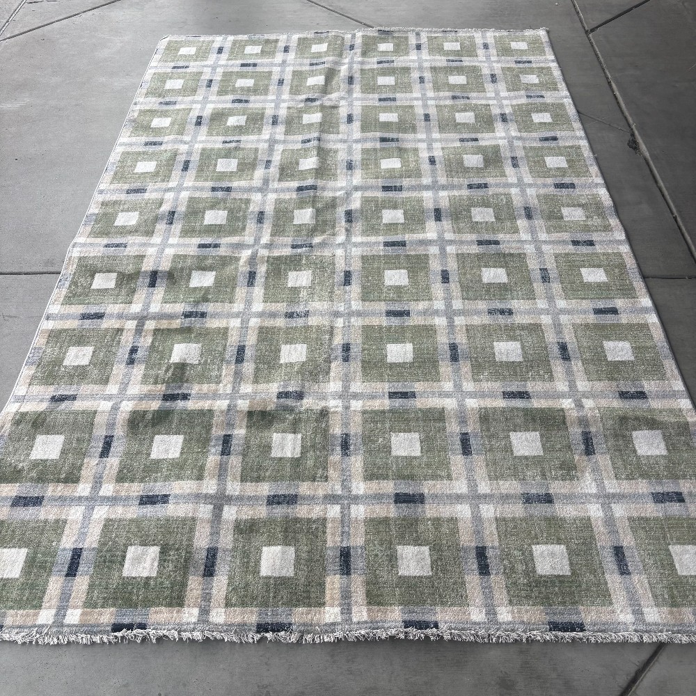 Rug