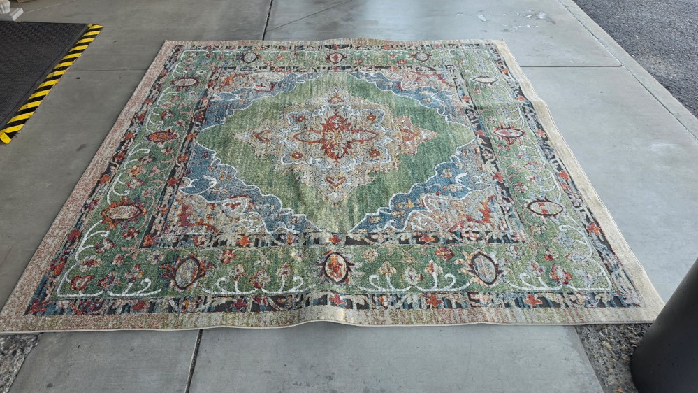 Rug