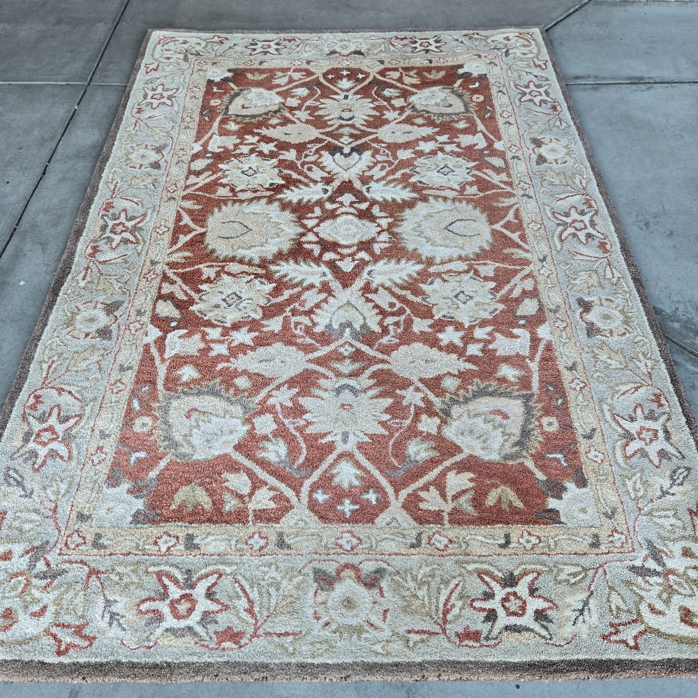 Rug