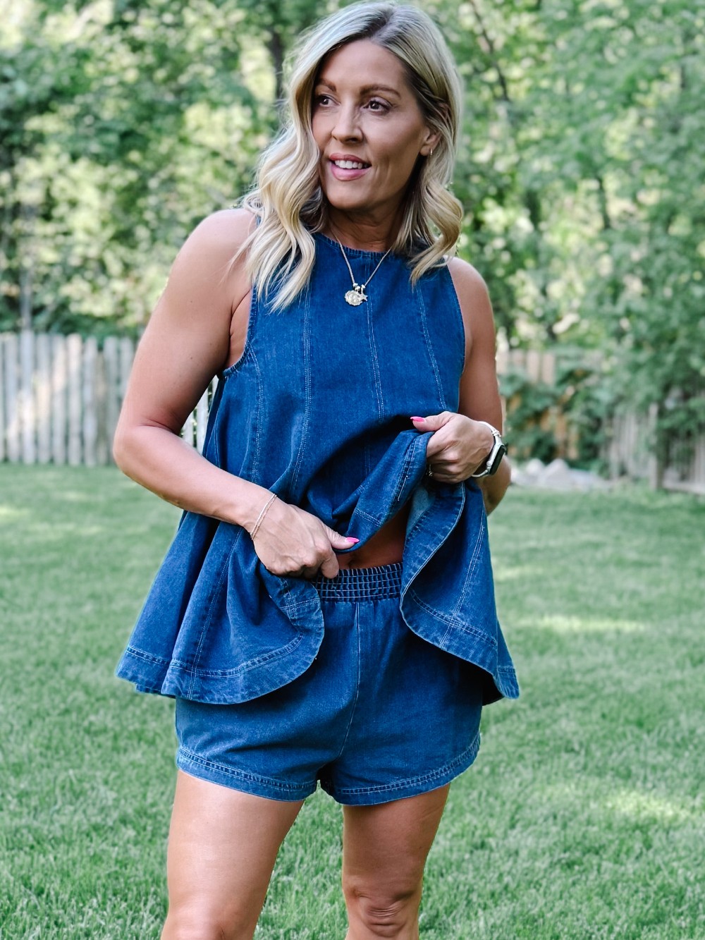 Throw-On and Go Elastic Waist Denim Shorts, Dark Wash