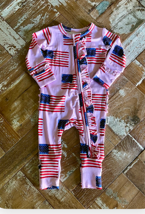 Gigi & Max 0-3 mo flag sleeper  MiaLouKC