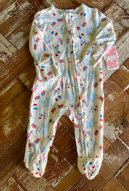 between baby fireworks sleeper 3 mo  MiaLouKC