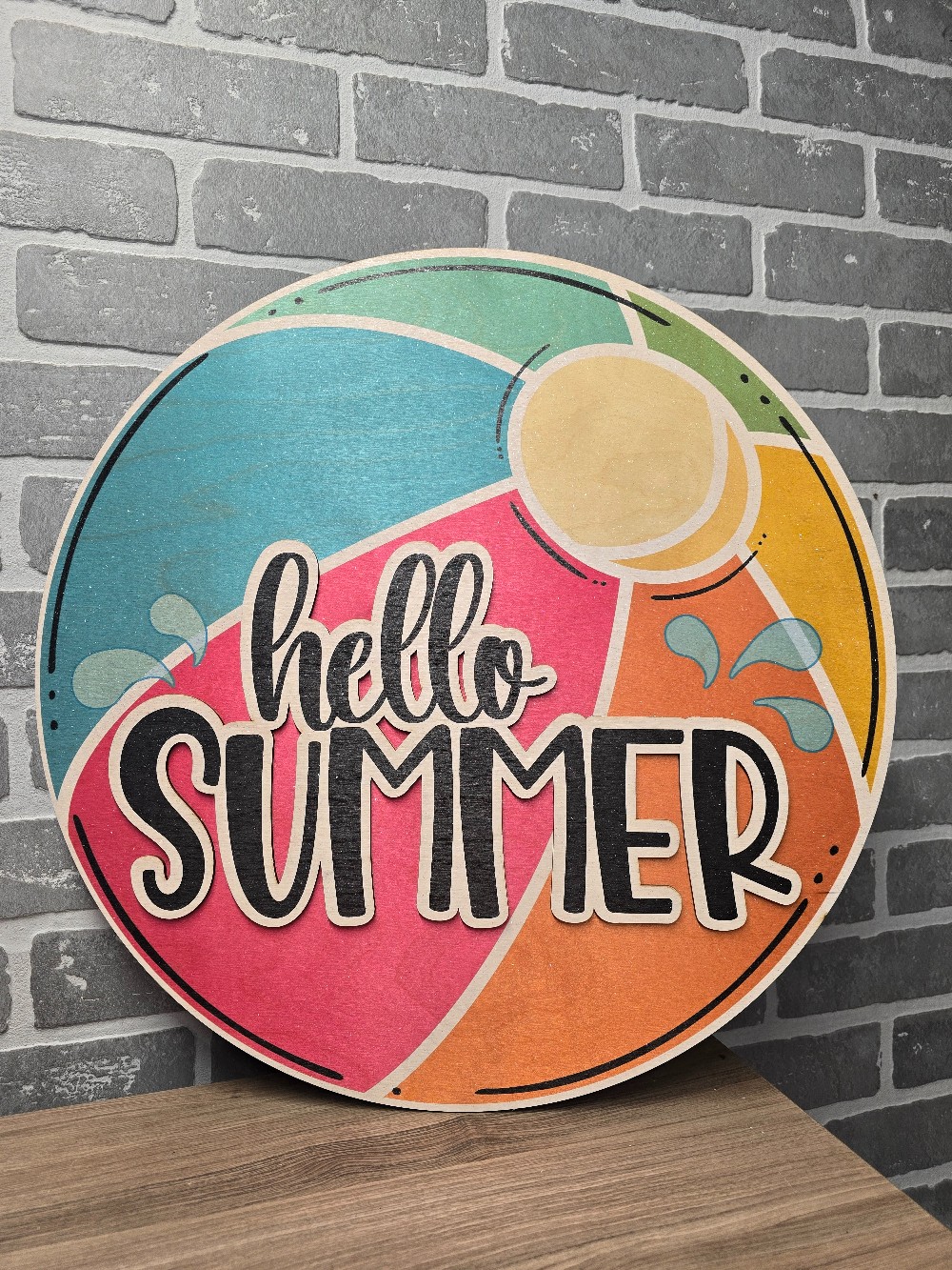 Hello Summer Beach Ball Door Sign
