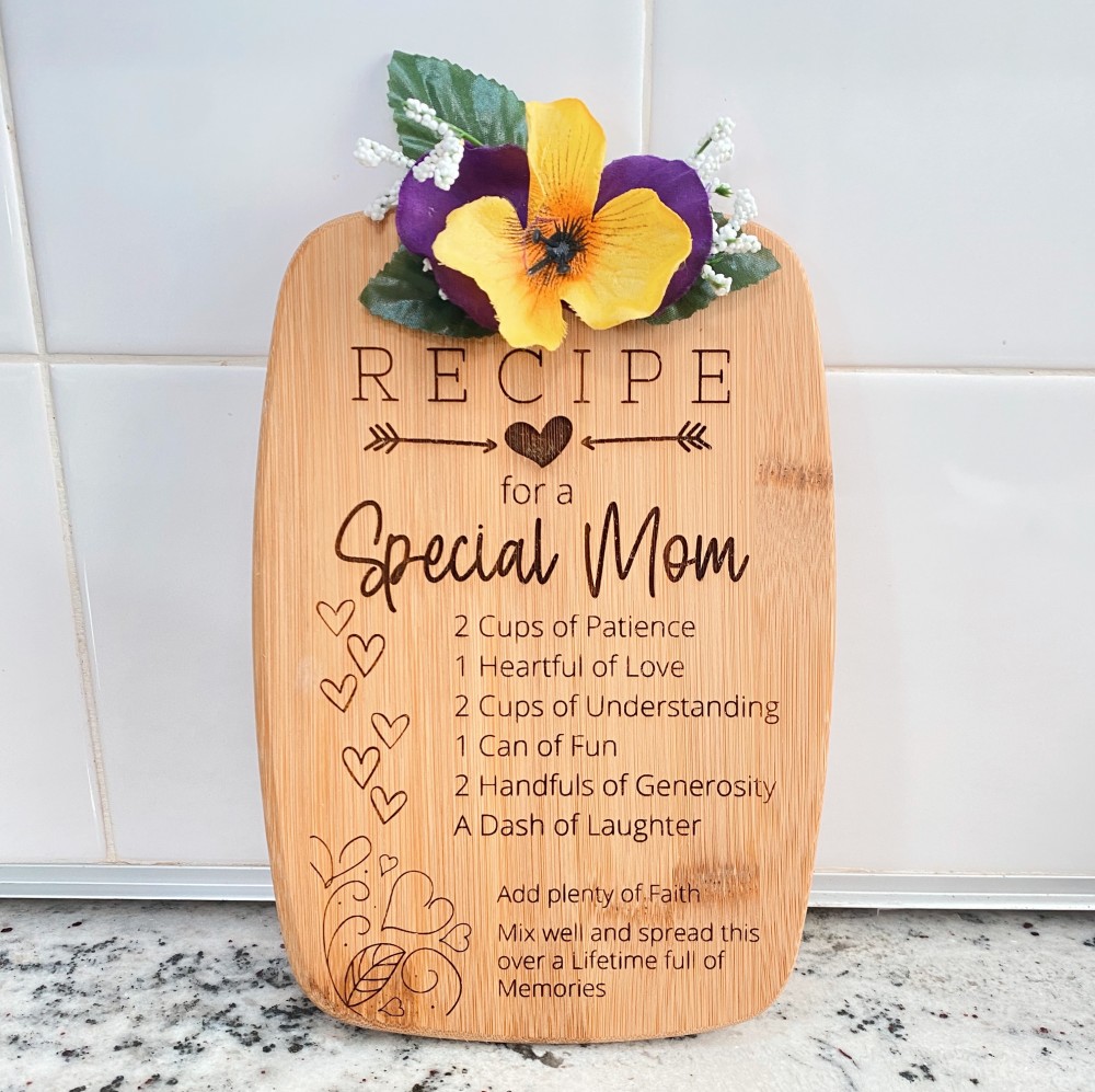Recipe Mom Engraved Sign w/ Easel