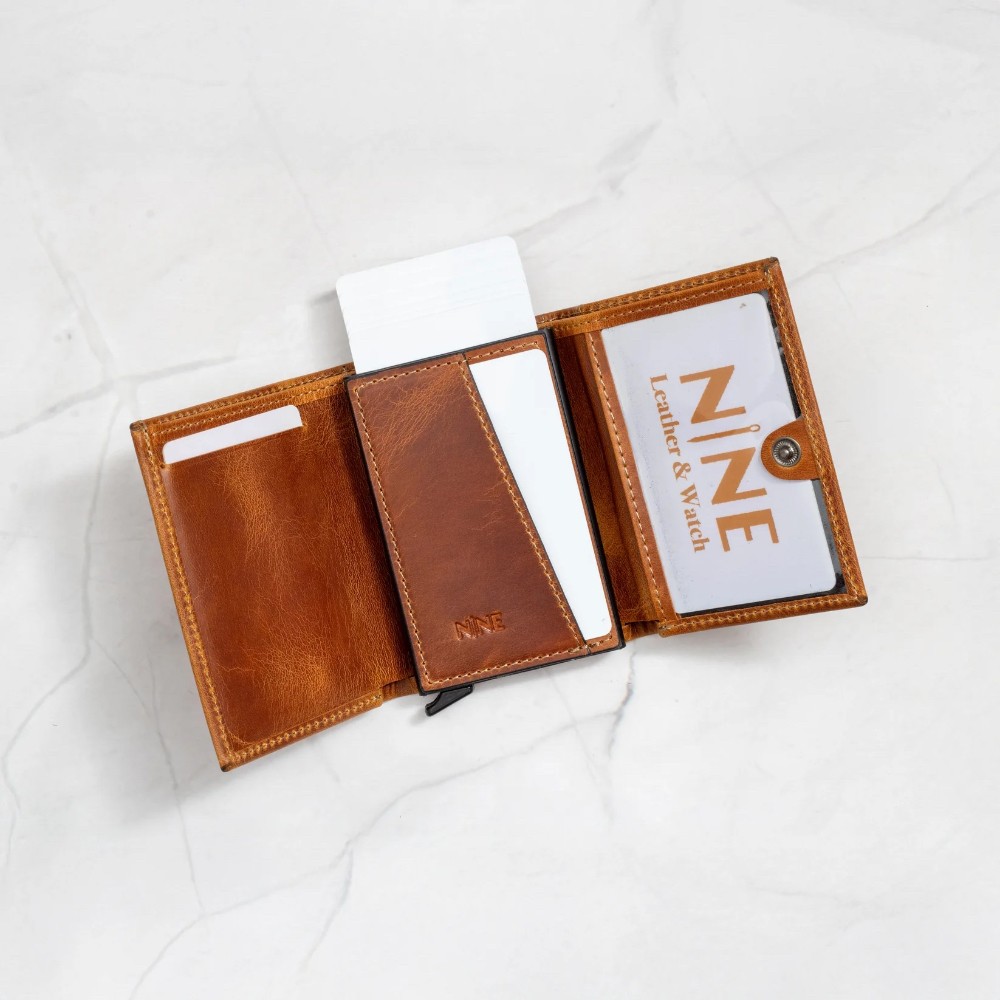 NINE | Pop-Up Trifold Wallet