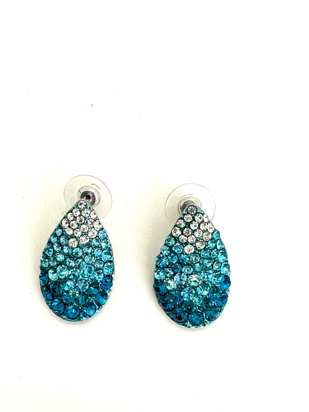 Turquise Petal Shaped Crystal Earrings -pierced