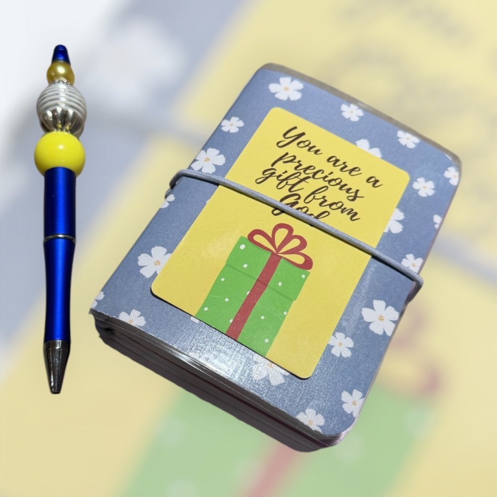 Mini Portfolios & Beaded Pen Set