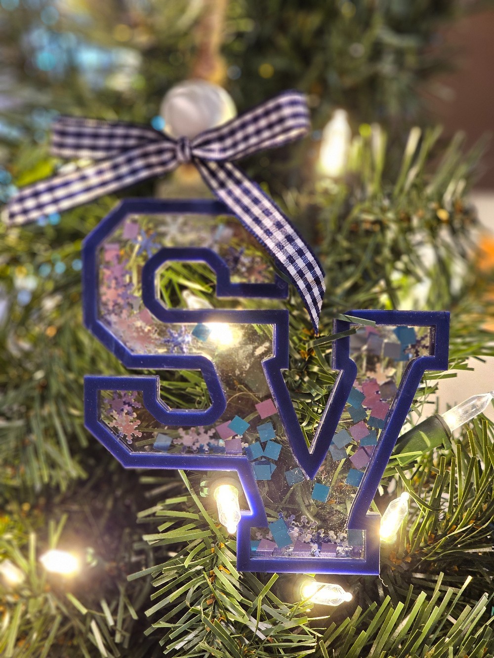 LGP Exclusive SV Glitter Shaker Ornament