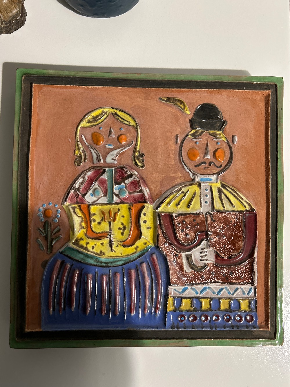Folk Art Majolica Traditional Couple/Ceramic