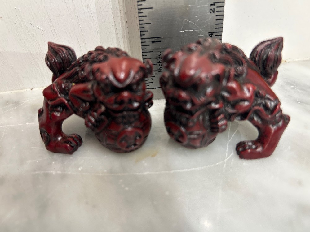 Pair (2) Tiny Foo Dog Hand Carved