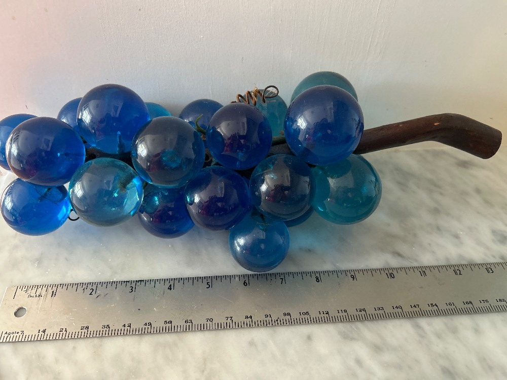 MCM 12-inch Lucite Blue GRAPES
