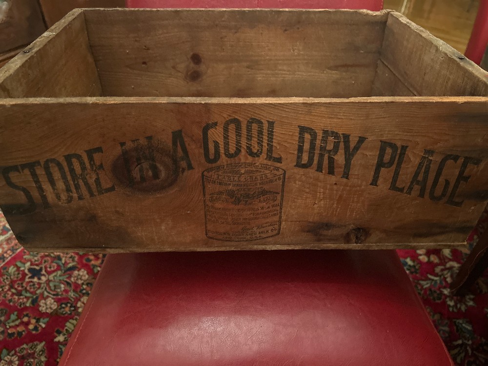 EARLY BORDEN'S EAGLE BRAND CONDENSED MILK WOOD CRATE