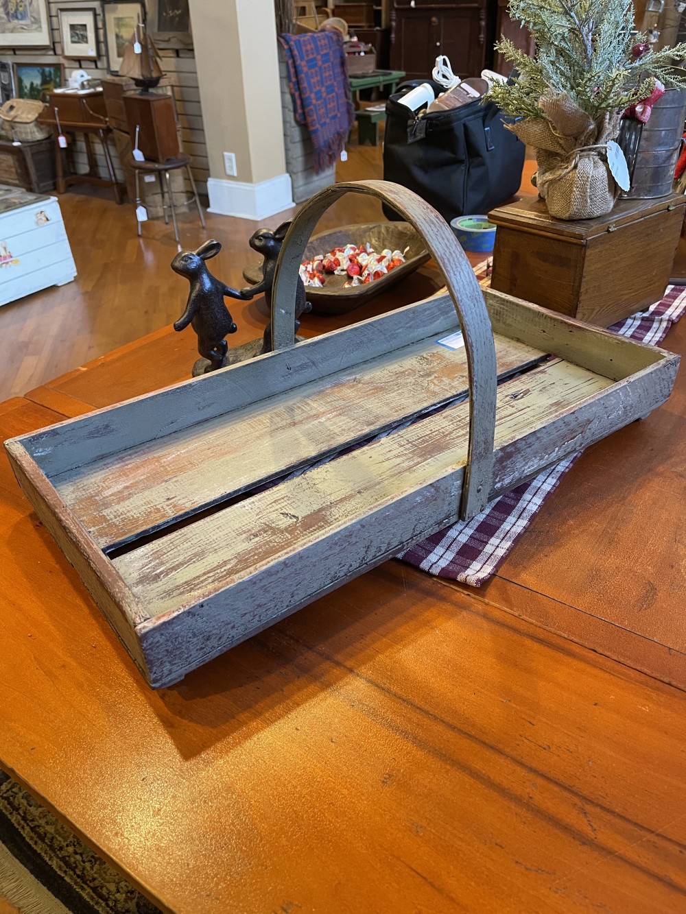 Primitive Painted Berry Basket Tray, FIRM