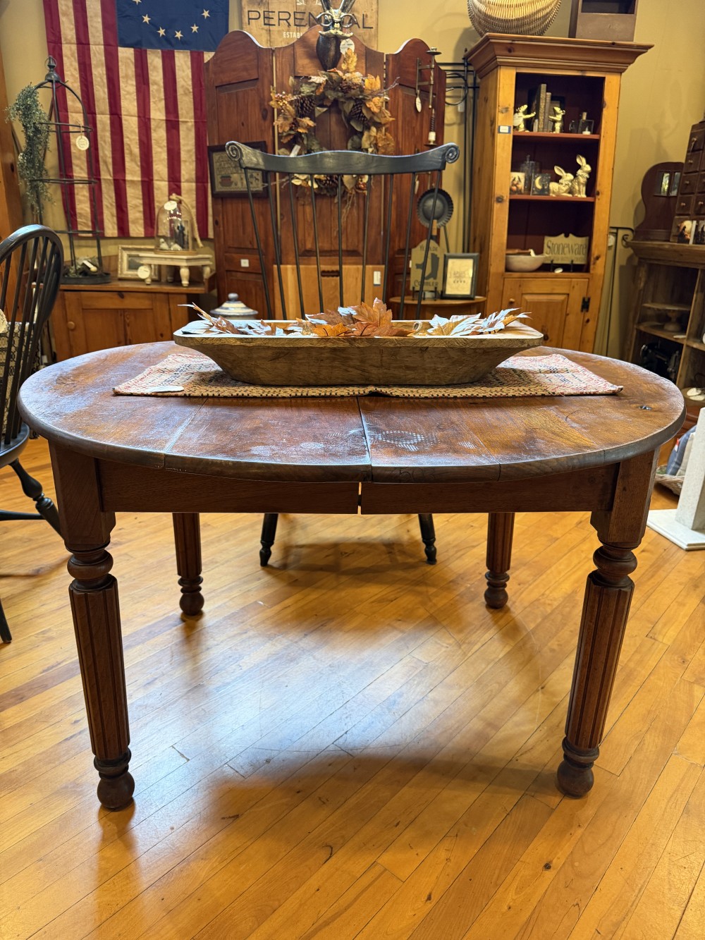 Antique 19th-Century American Dining Table, FIRM