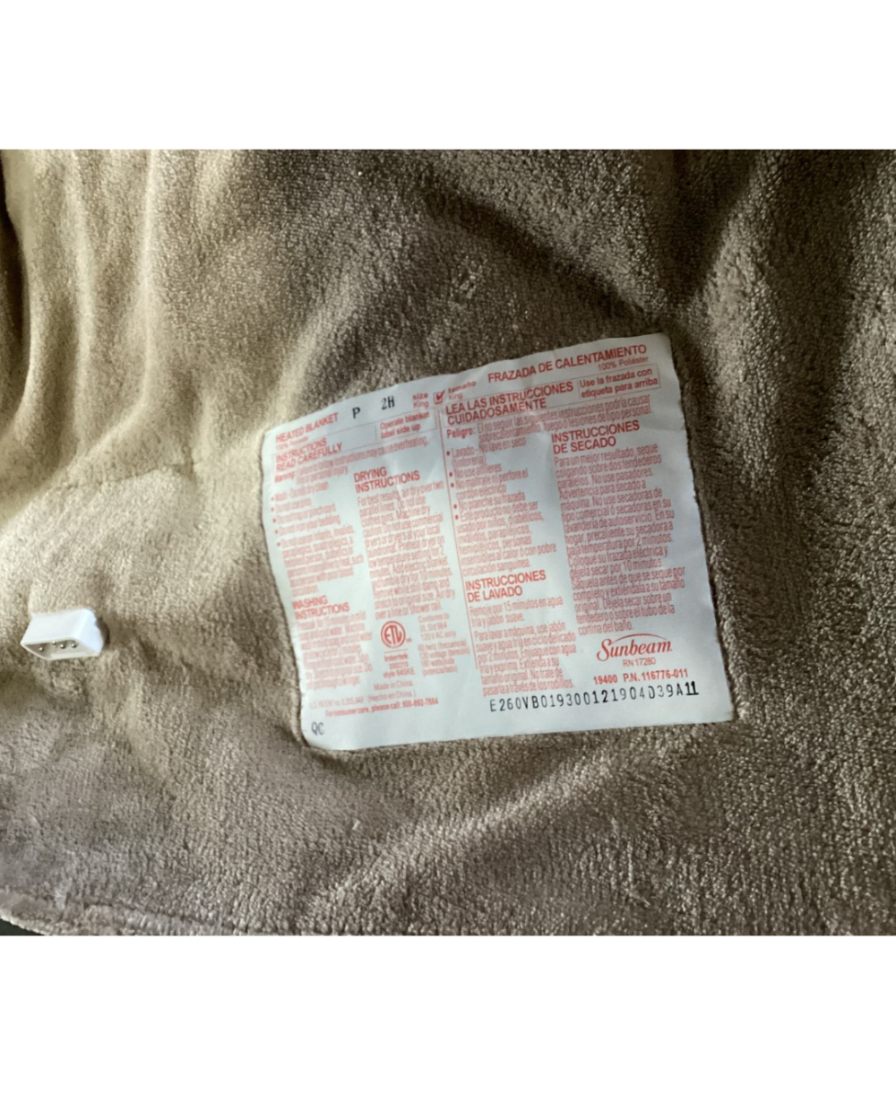 Heating blanket size king