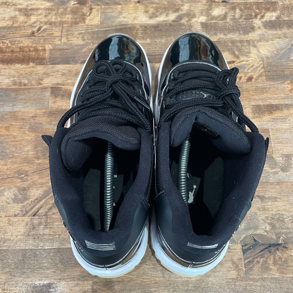 Jordan 11 Jubilee (No Box) - Size 11