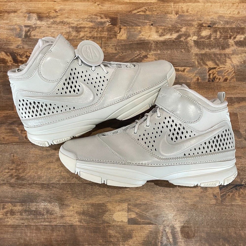 Nike Kobe 2 Protro Fade to Black (NO BOX) - Size 11.5