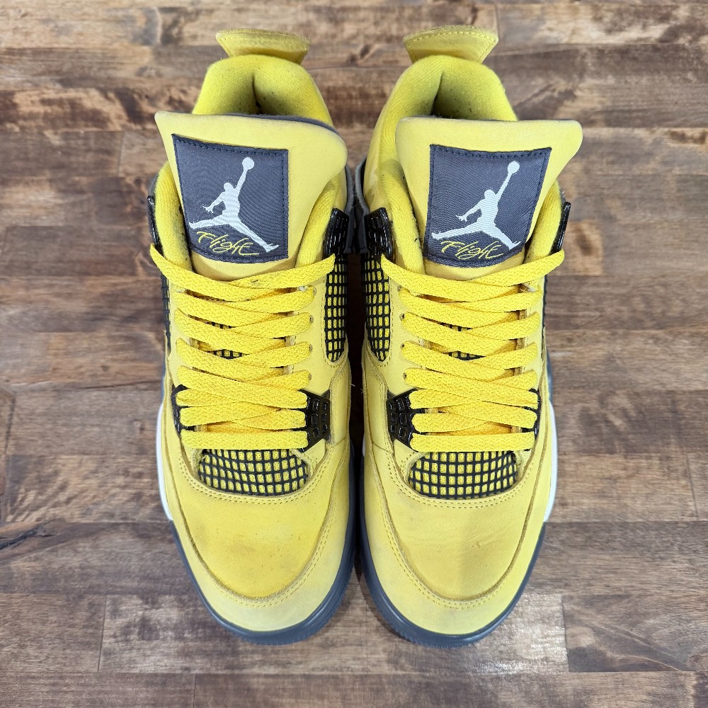 Jordan 4 Retro Lightning - Size 8.5