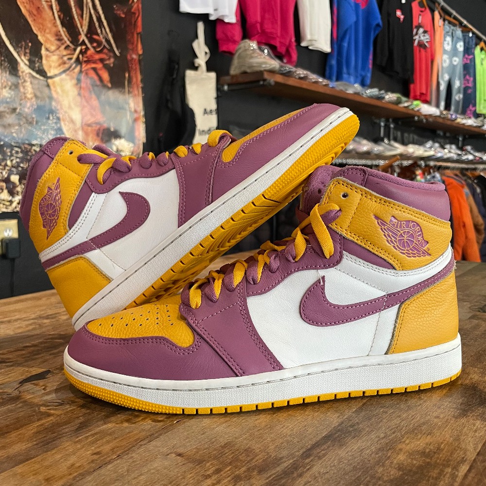 Jordan 1 Retro Brotherhood (NO BOX) - Size 9.5
