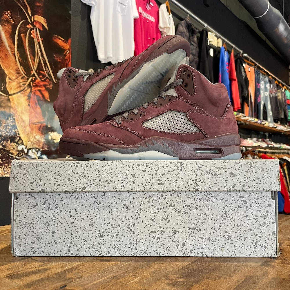 Jordan 5 Retro Burgundy - Size 10.5