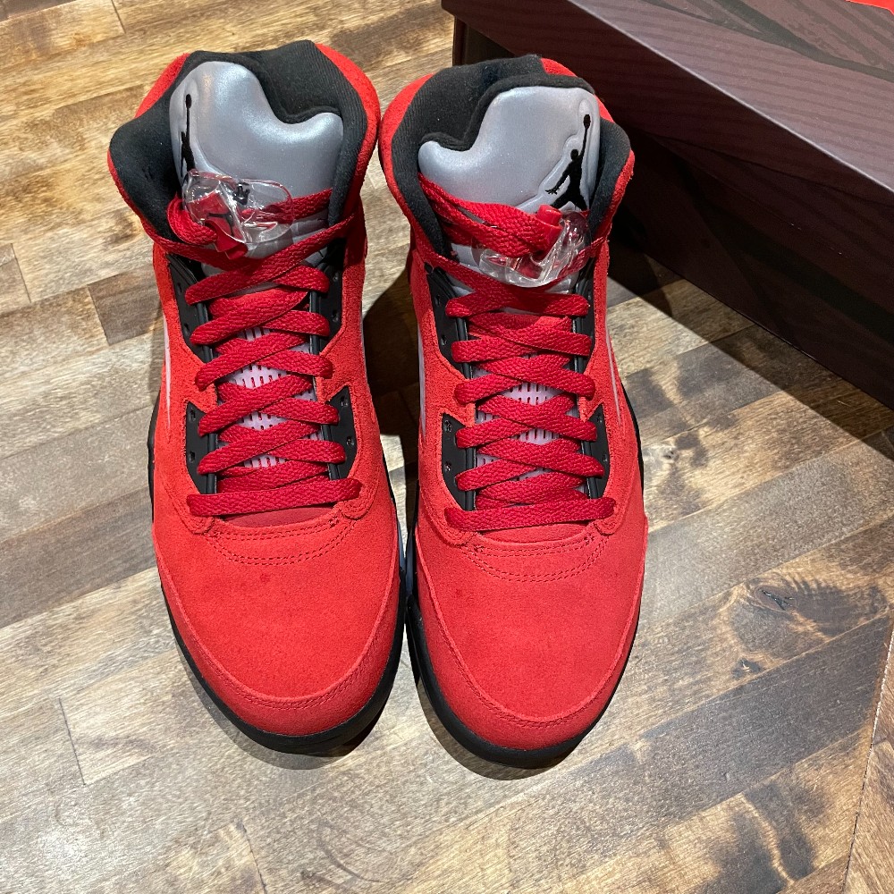 Jordan 5 Raging Bull - Size 9.5