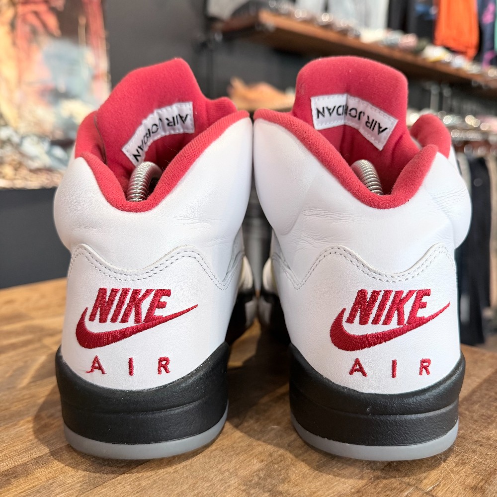 Jordan 5 Retro Fire Red (2020) [No Box] - Size 8