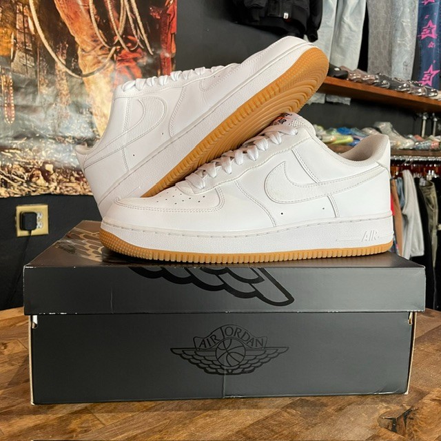 Air Force 1 Low White Gum (Replacement Box) - Size 11.5