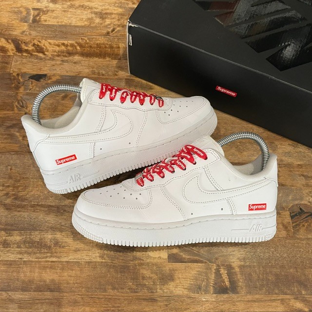 Nike Air Force 1 Low Supreme White - Size 5