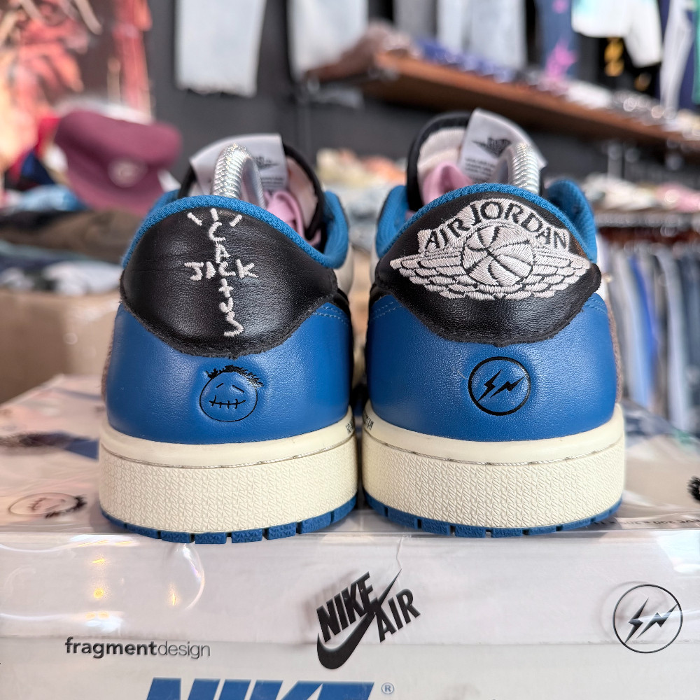 Travis Scott x Jordan 1 Retro Low OG Fragment - Size 8