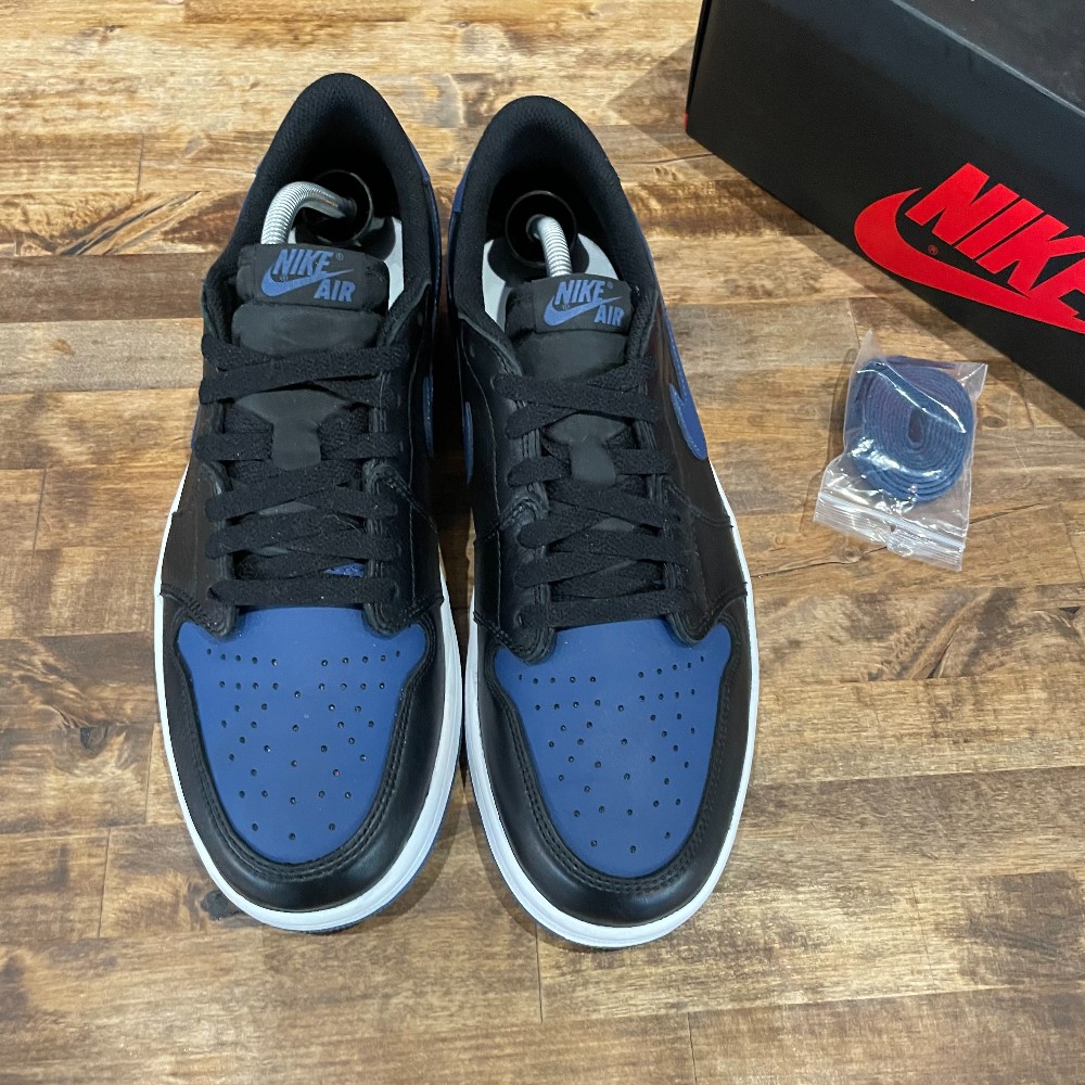Jordan 1 Low OG Mystic Navy - Size 11.5