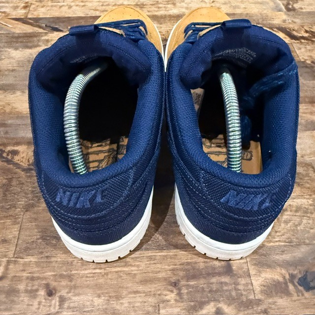 SB Dunk Low Backpack  Size 9