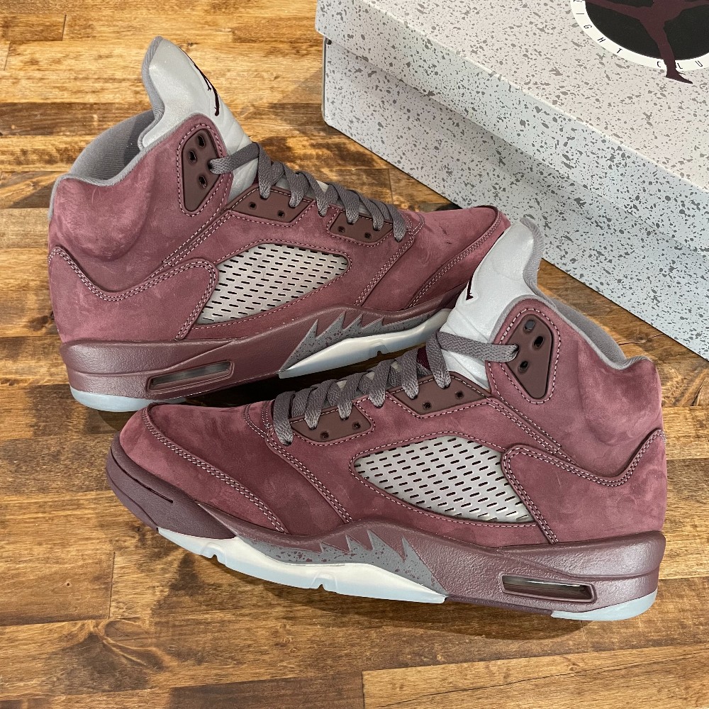 Jordan 5 Retro Burgundy - Size 10.5