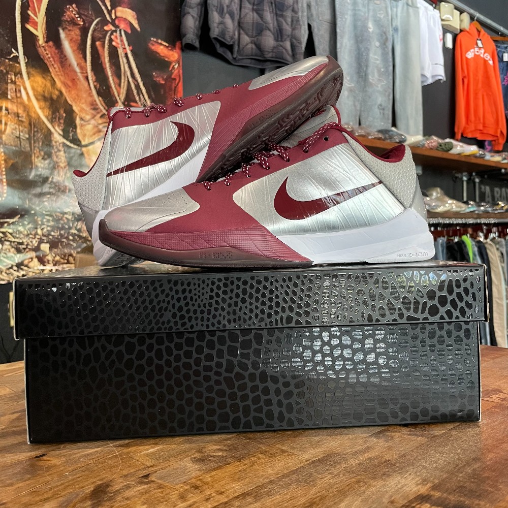 Nike Kobe 5 Protro Lower Merion Aces Away - Size 11