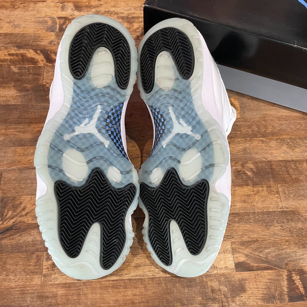 Jordan 11 Low Legend Blue - Size 10.5