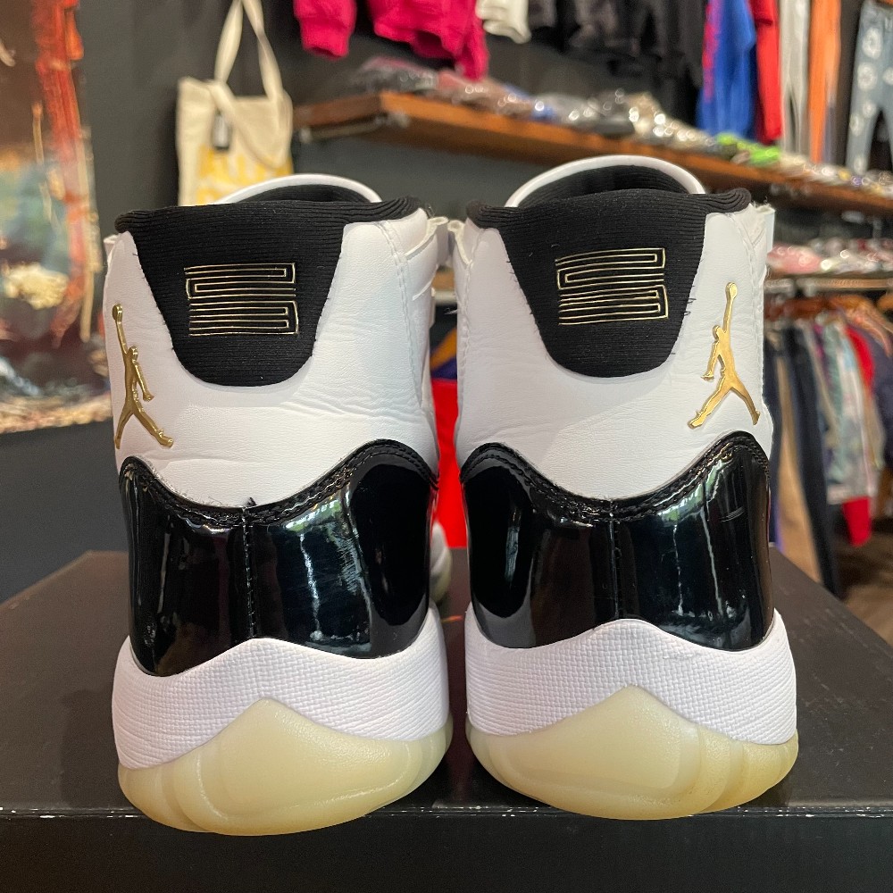 Jordan 11 Gratitude - Size 9