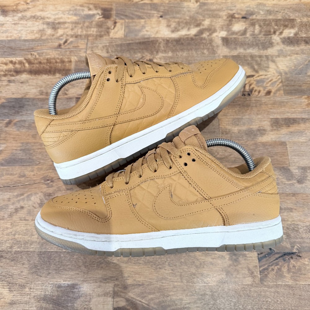 Dunk Low Wheat (No Box) - Size 9W