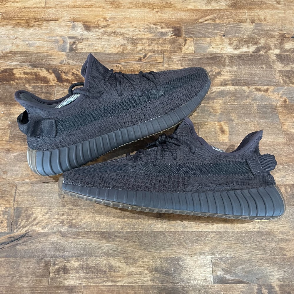 Yeezy 350 V2 Cinder (NO BOX) - Size 11