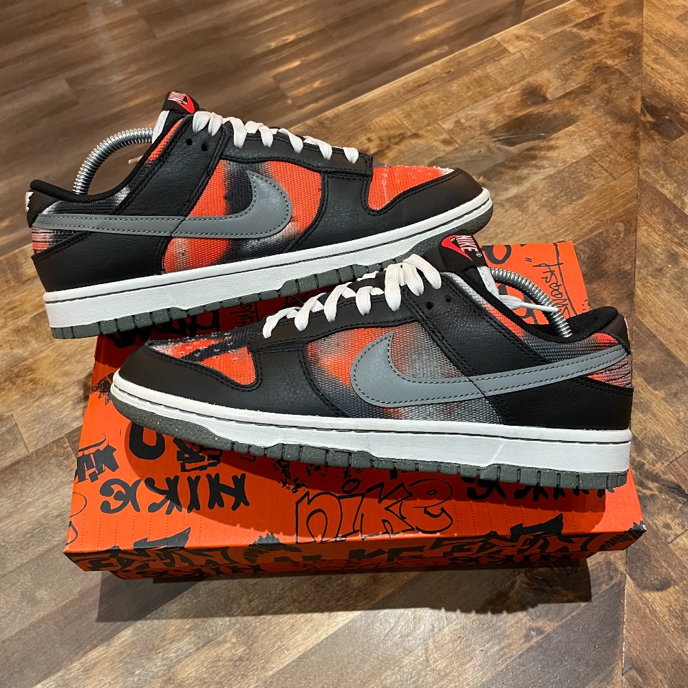 Nike Dunk Low Graffiti Black Red - Size 8.5
