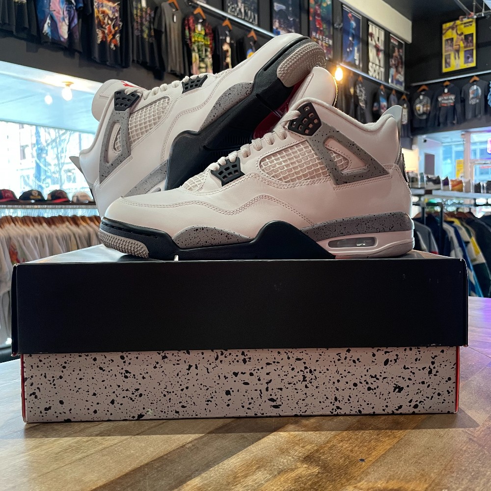 Jordan 4 White Cement - Size 11