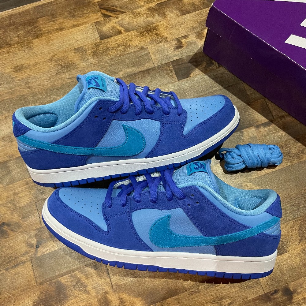 Nike SB Dunk Low Blue Raspberry - Size 12