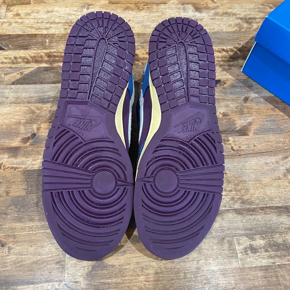 Undefeated x Nike Dunk Low 5 On It - Size 9.5