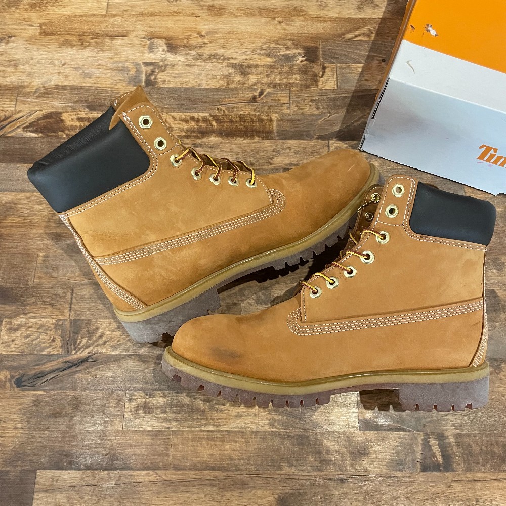 Timberland 6 Inch Boot Waterproof - Size 9.5