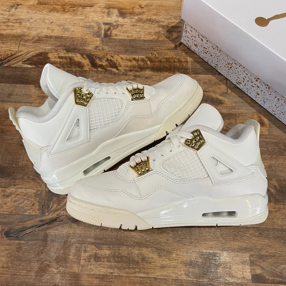 Jordan 4 Retro Metallic Gold - Size 7.5W