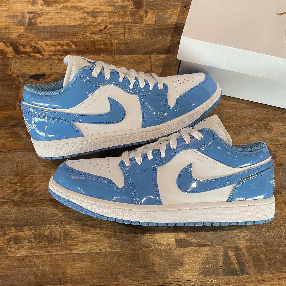 Jordan 1 Low SE Legend Blue (Replacement Box) - Size 9