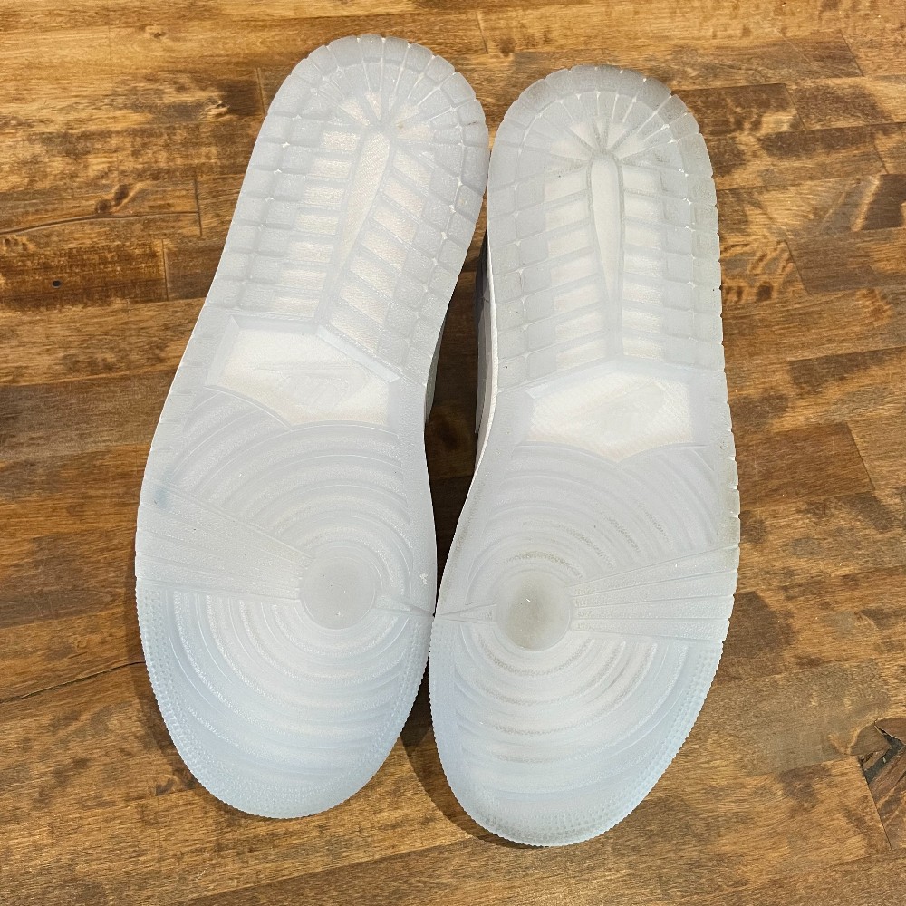 Jordan 1 Low Wolf Grey (Women' NO BOX) - Size 9.5W