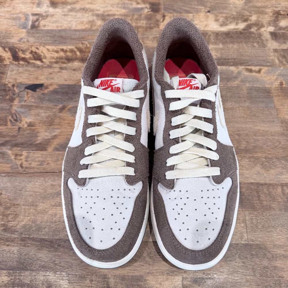 Jordan 1 Low OG Year of the Rabbit - Size 9.5