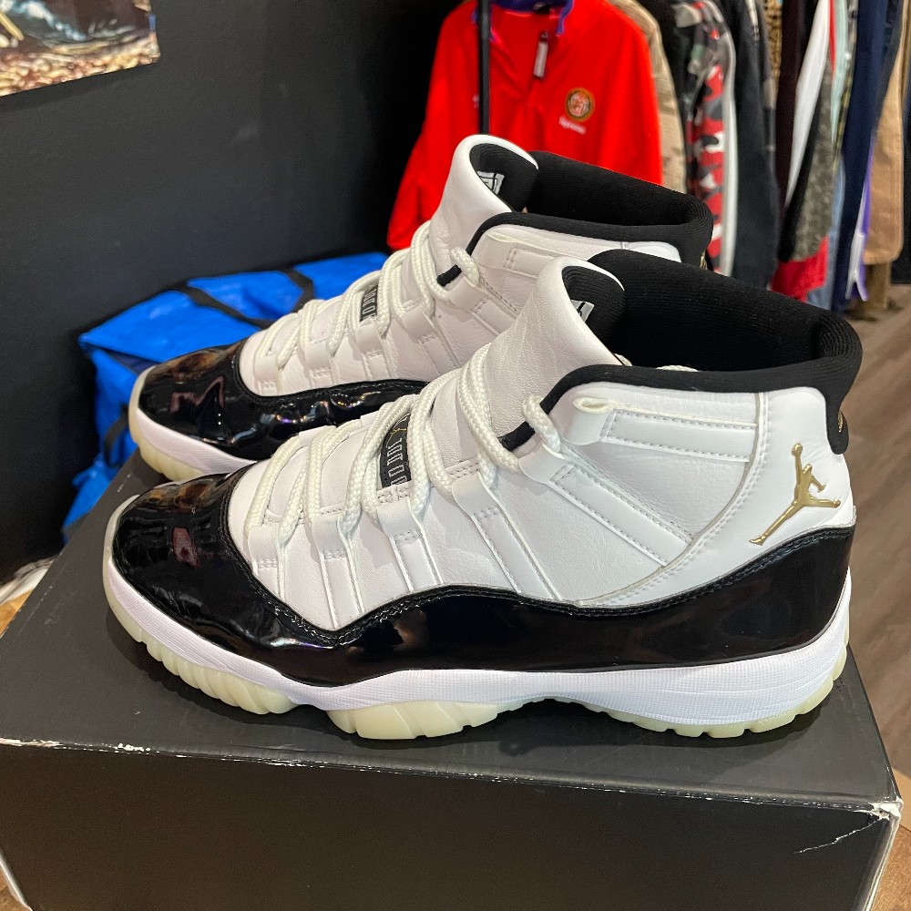 Jordan 11 Gratitude - Size 9