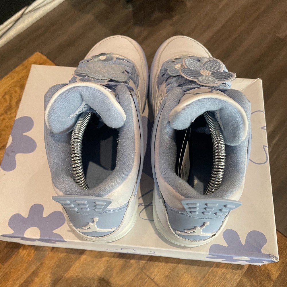 Jordan 4 Retro Women's Forget Me Not - Size 7.5W