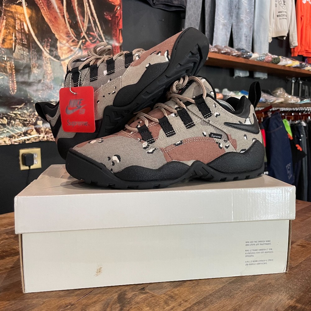 Nike SB Darwin Low Supreme Desert Camo - Size 9.5