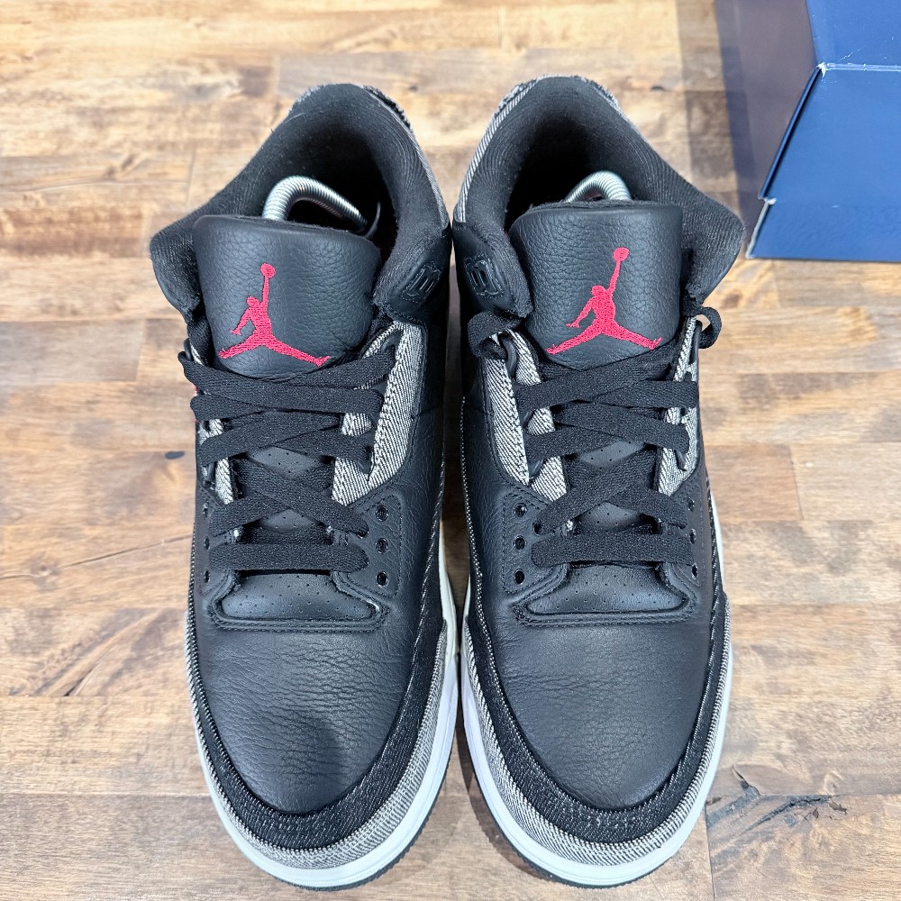 Levi's x Jordan 3 Retro Black - Size 9